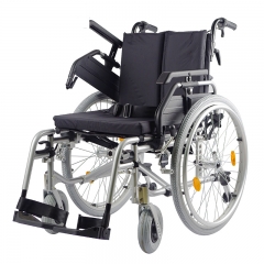 Silla de ruedas plegable